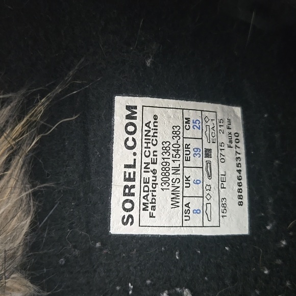 Sorel Olive and Black Winter Boots - Joan Of Arctic - Picture 2 of 5